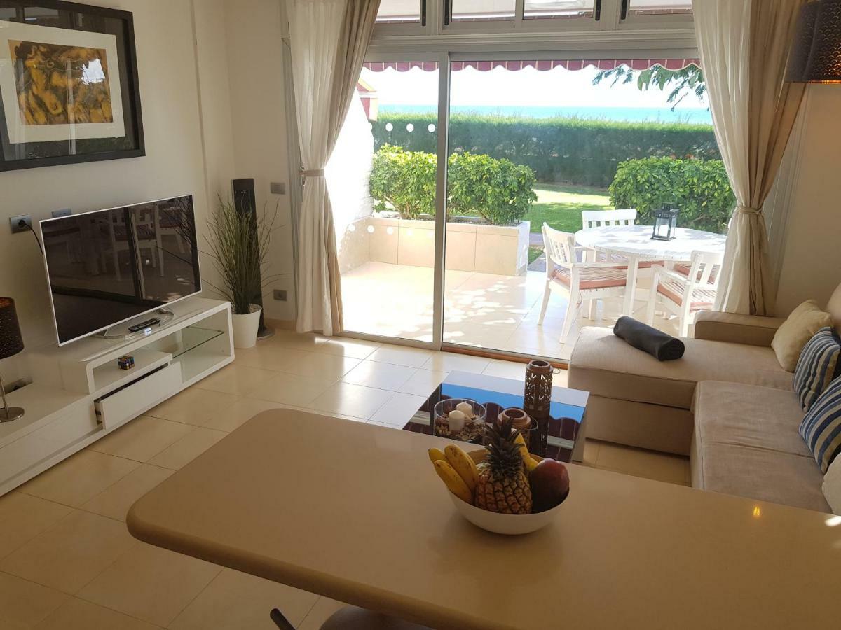 First Line Seaside Apartment ซาน อากุสติน ภายนอก รูปภาพ